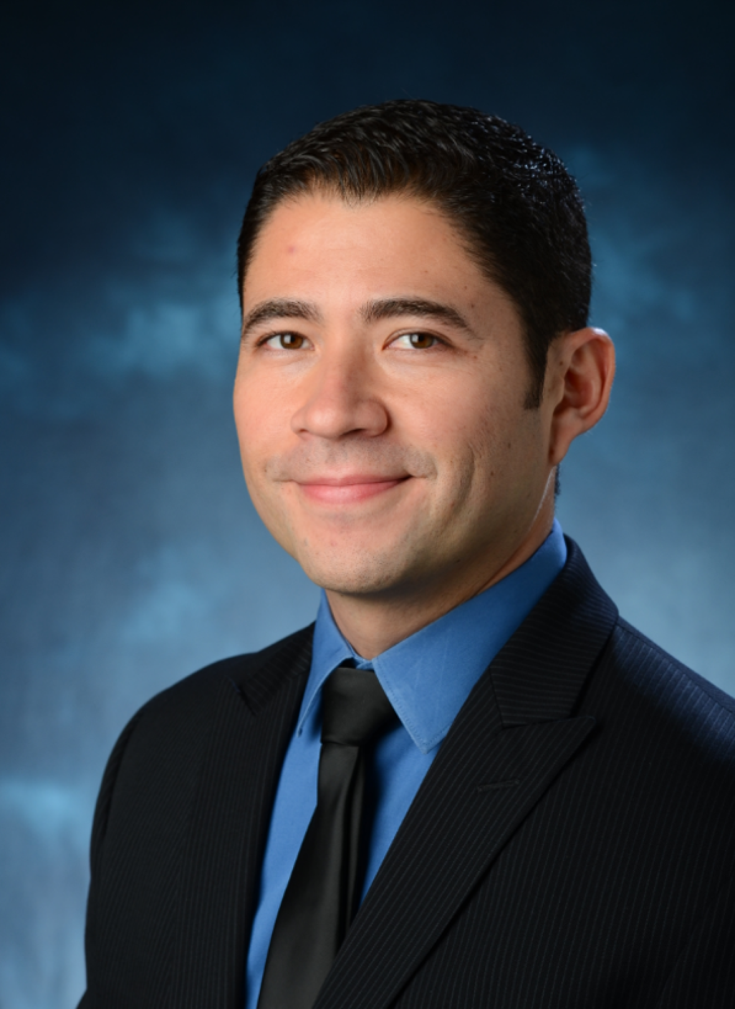 Luis Zea