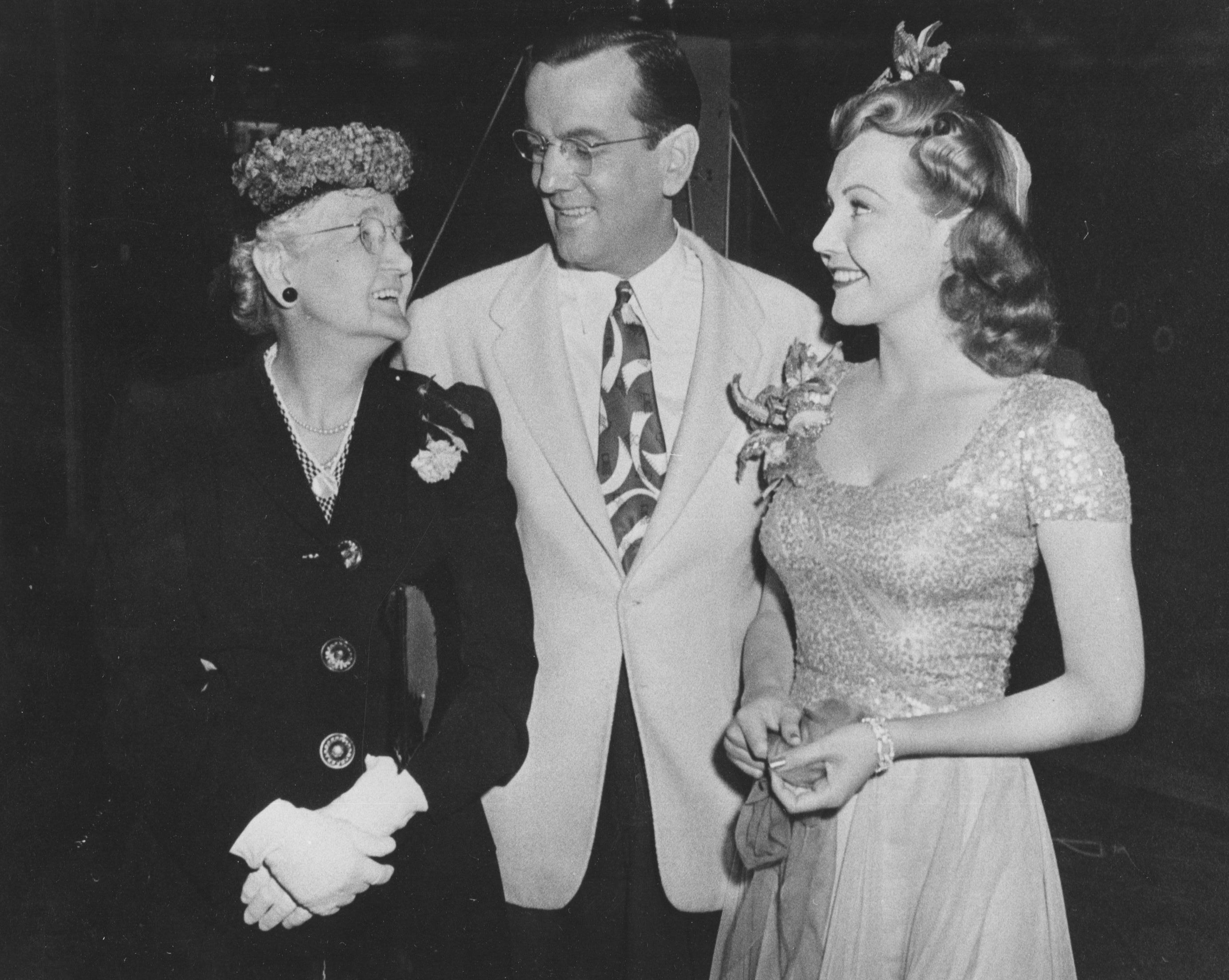 GM, Mother and Lynn Bari