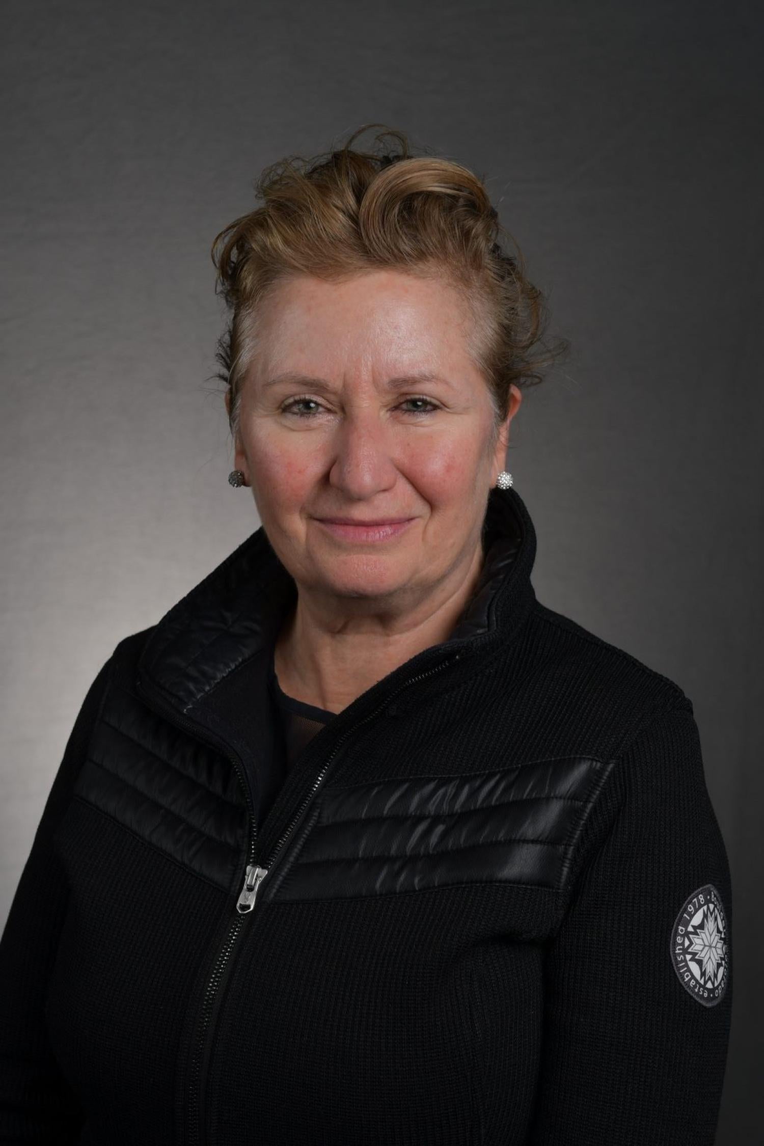 Donna Goldstein Headshot