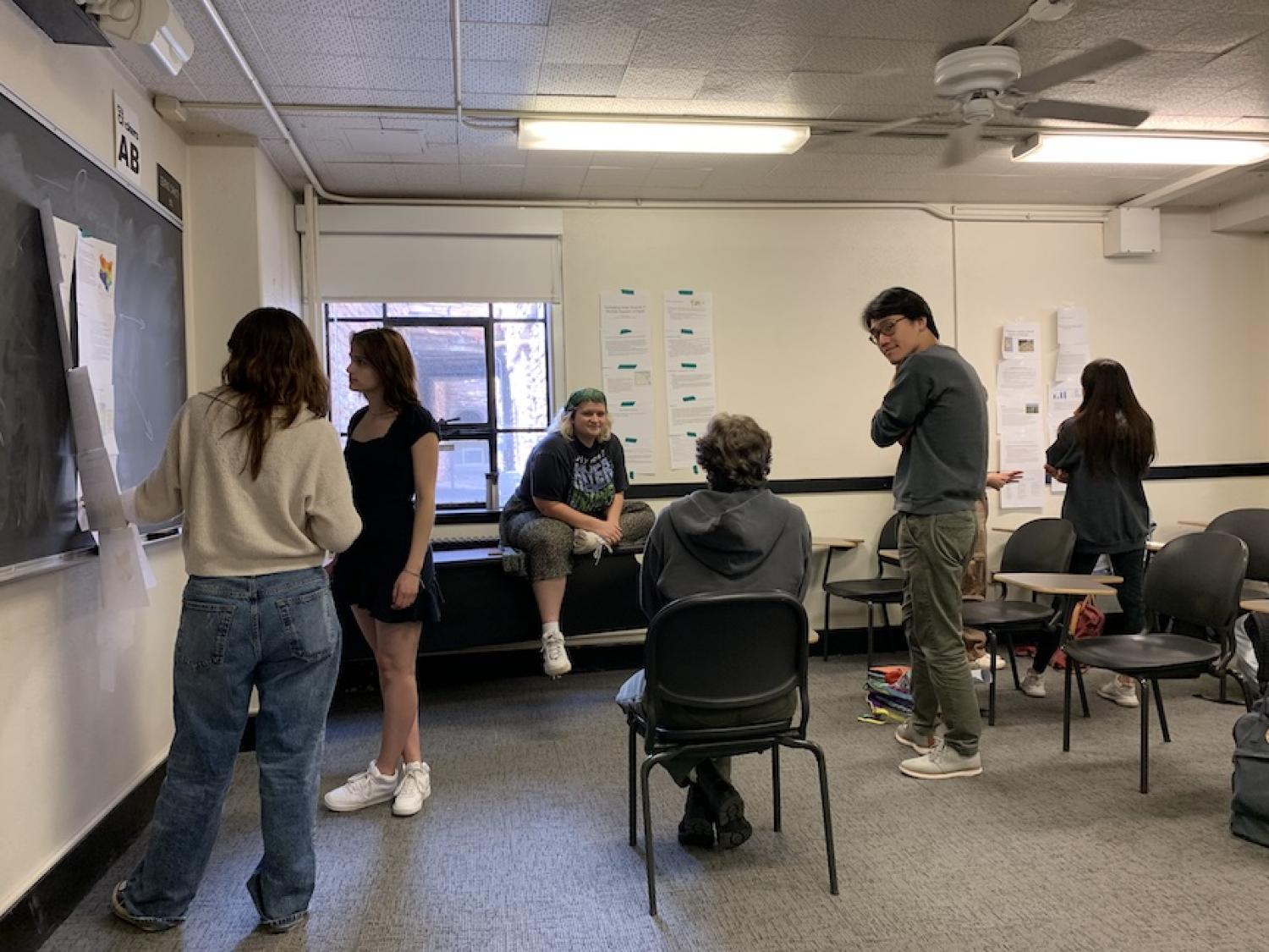 ANTH 1155 students presenting posters