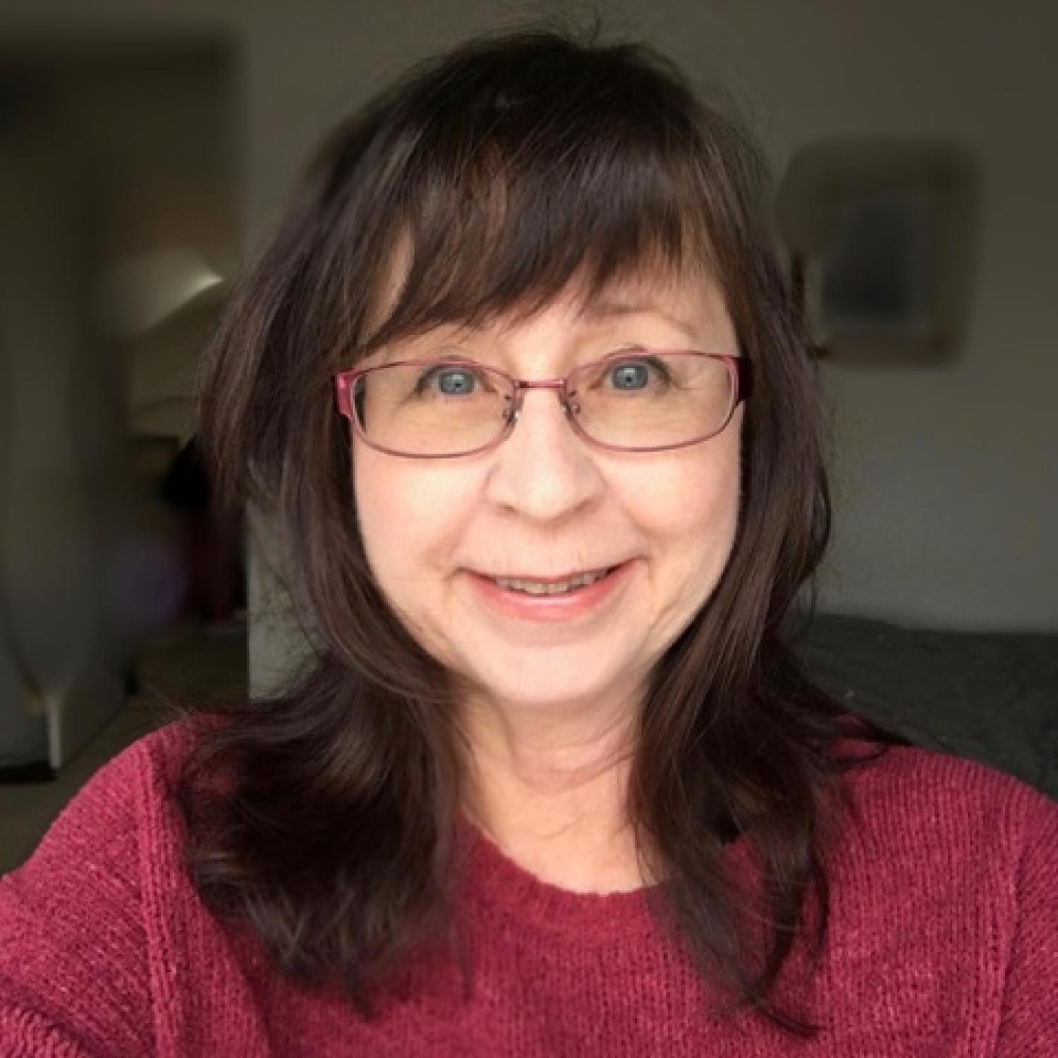 Michelle Sauther Headshot
