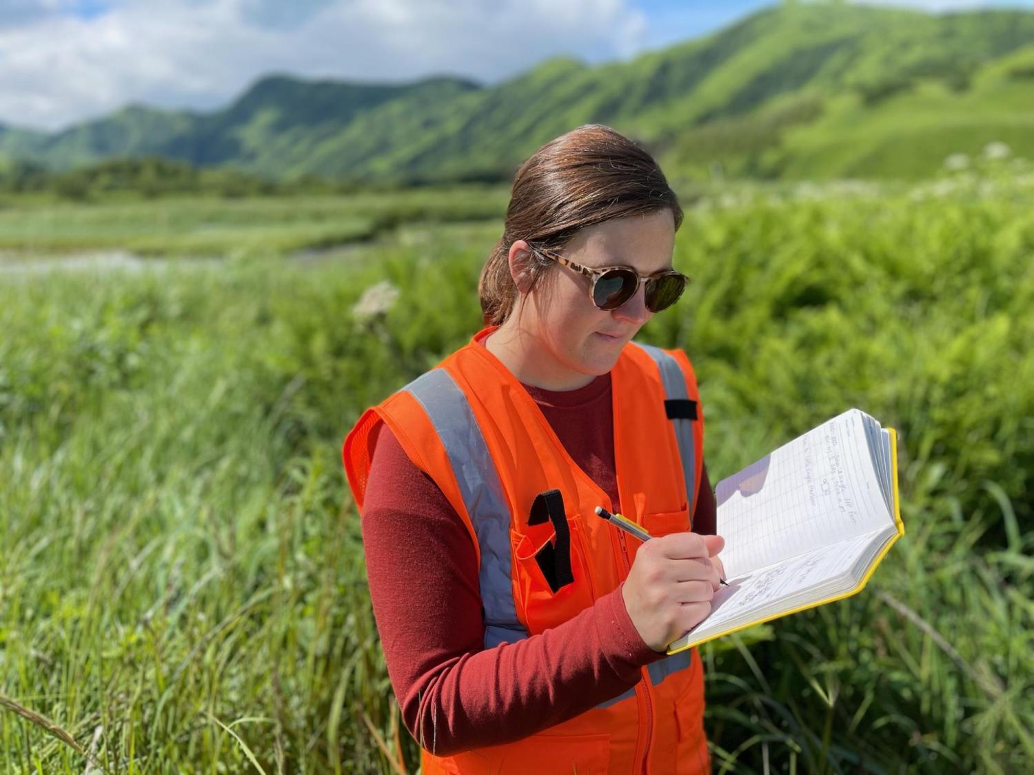 Sarah Simeonoff taking Field notes