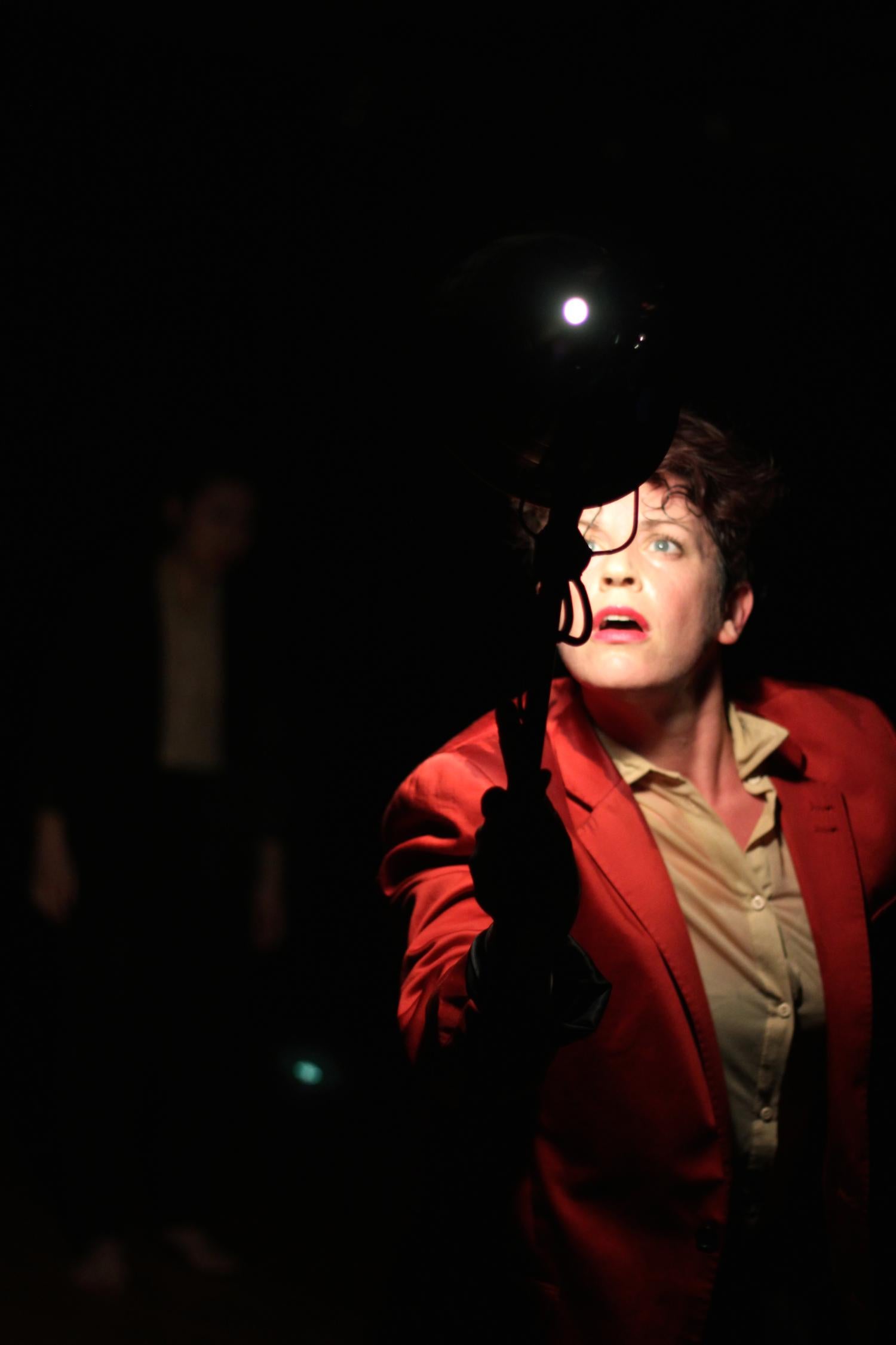 Alexx Shilling, choreographer, and movement artist