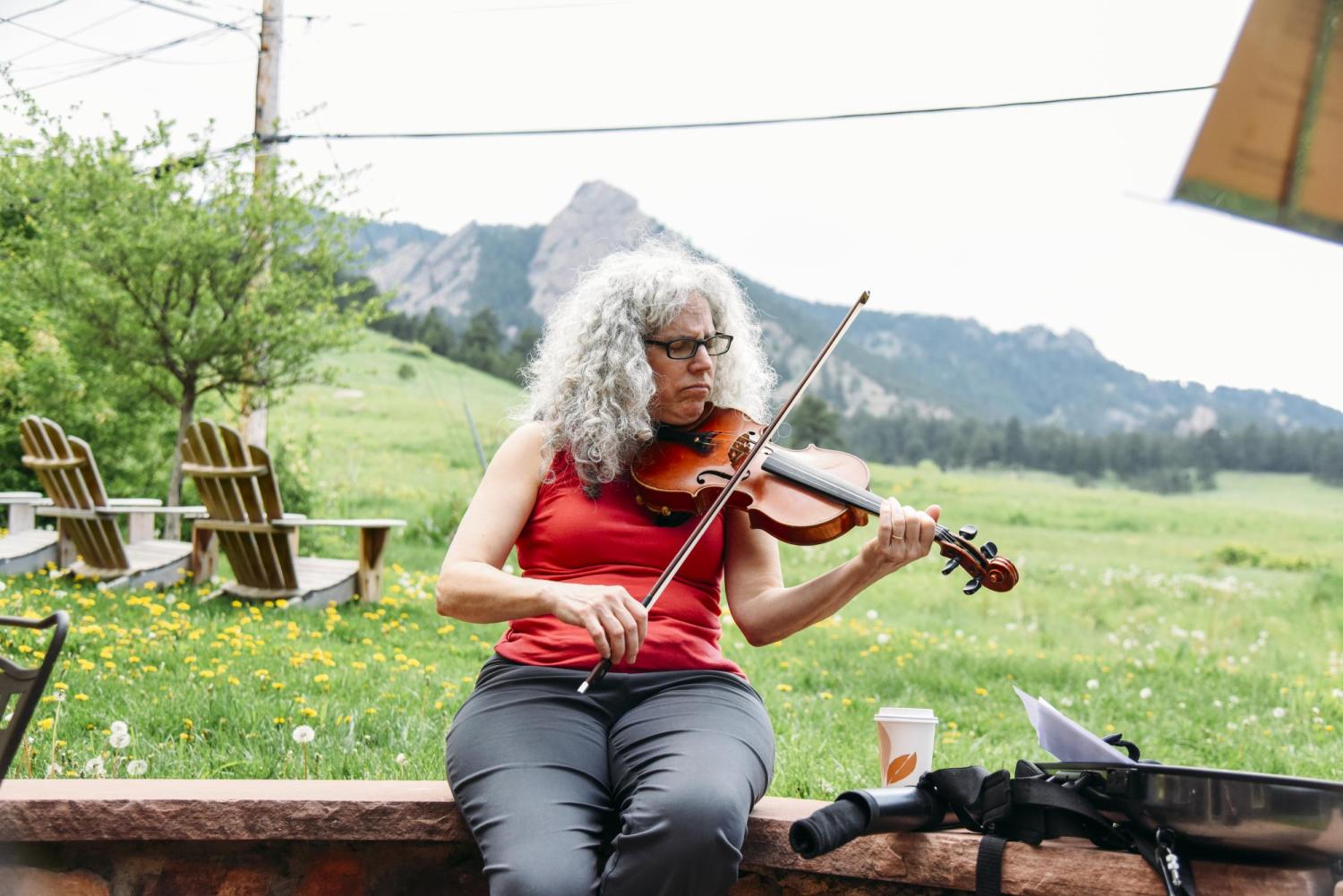 Alicia Svigals playing violin at Chautauqua