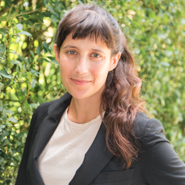 Hilary Falb Kalisman's headshot