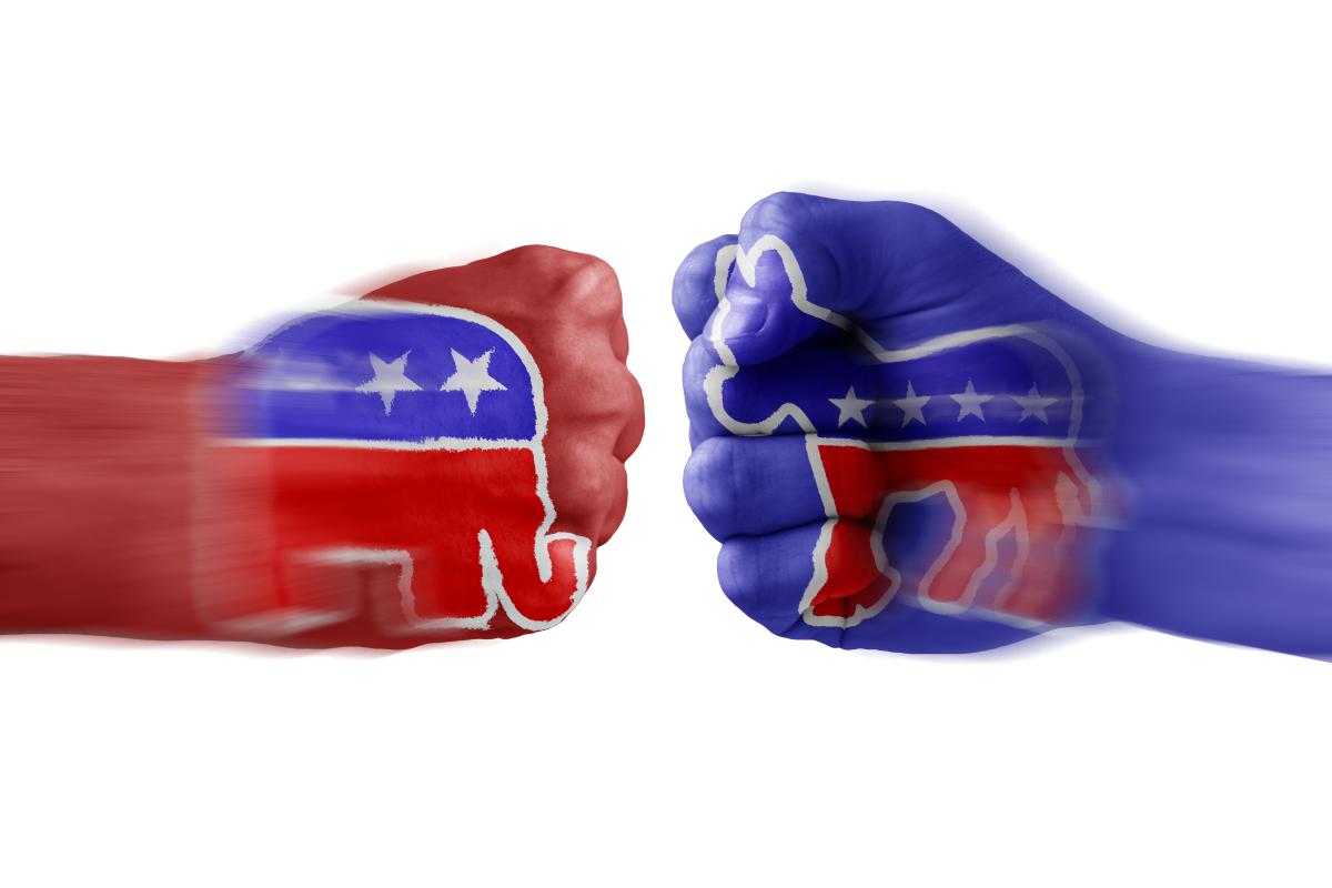 Like-minded discourse breeds extremism