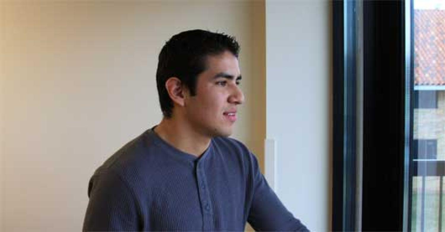 Gerardo Lopez Perez is a first-generation college student and recipient of the Howard Hughes Medical Institute’s Exceptional Research Opportunities Program award.