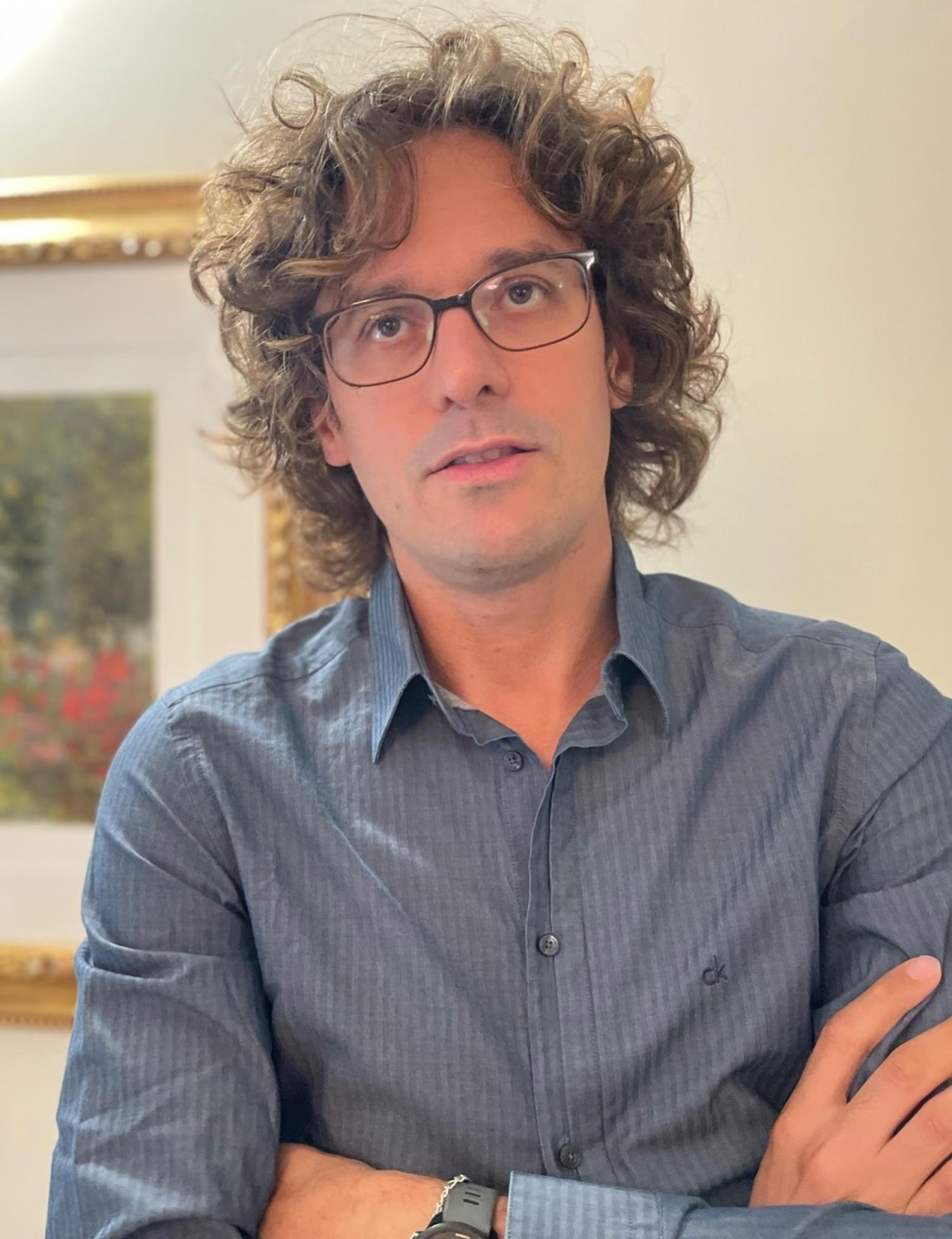 headshot of Alessandro Peri