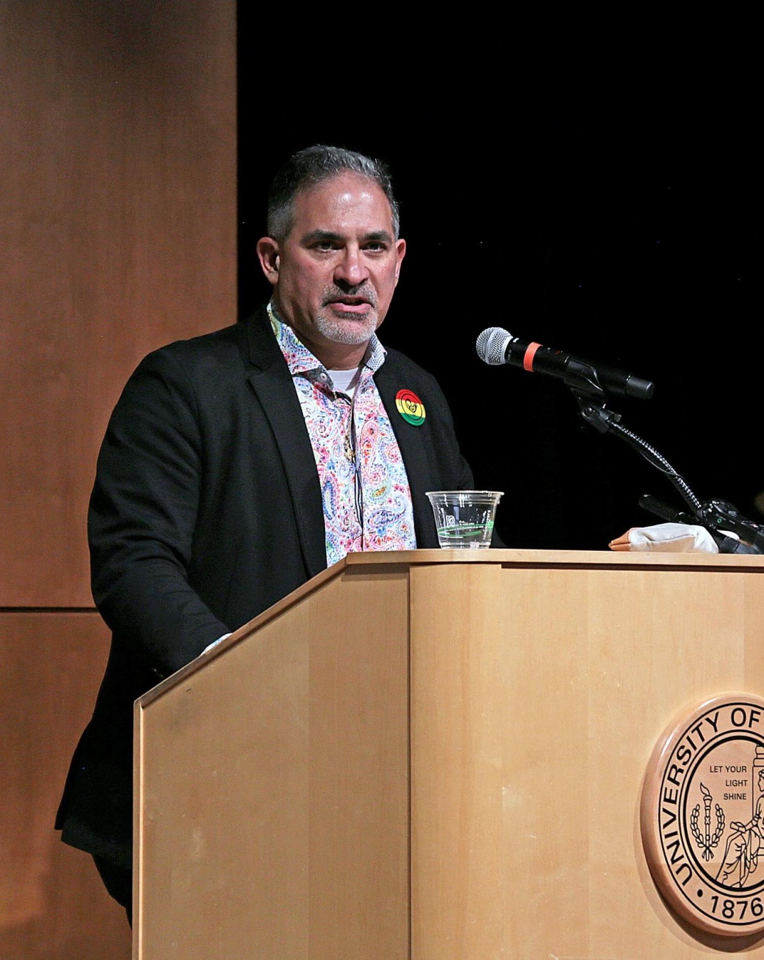 Justin Schwartz at podium
