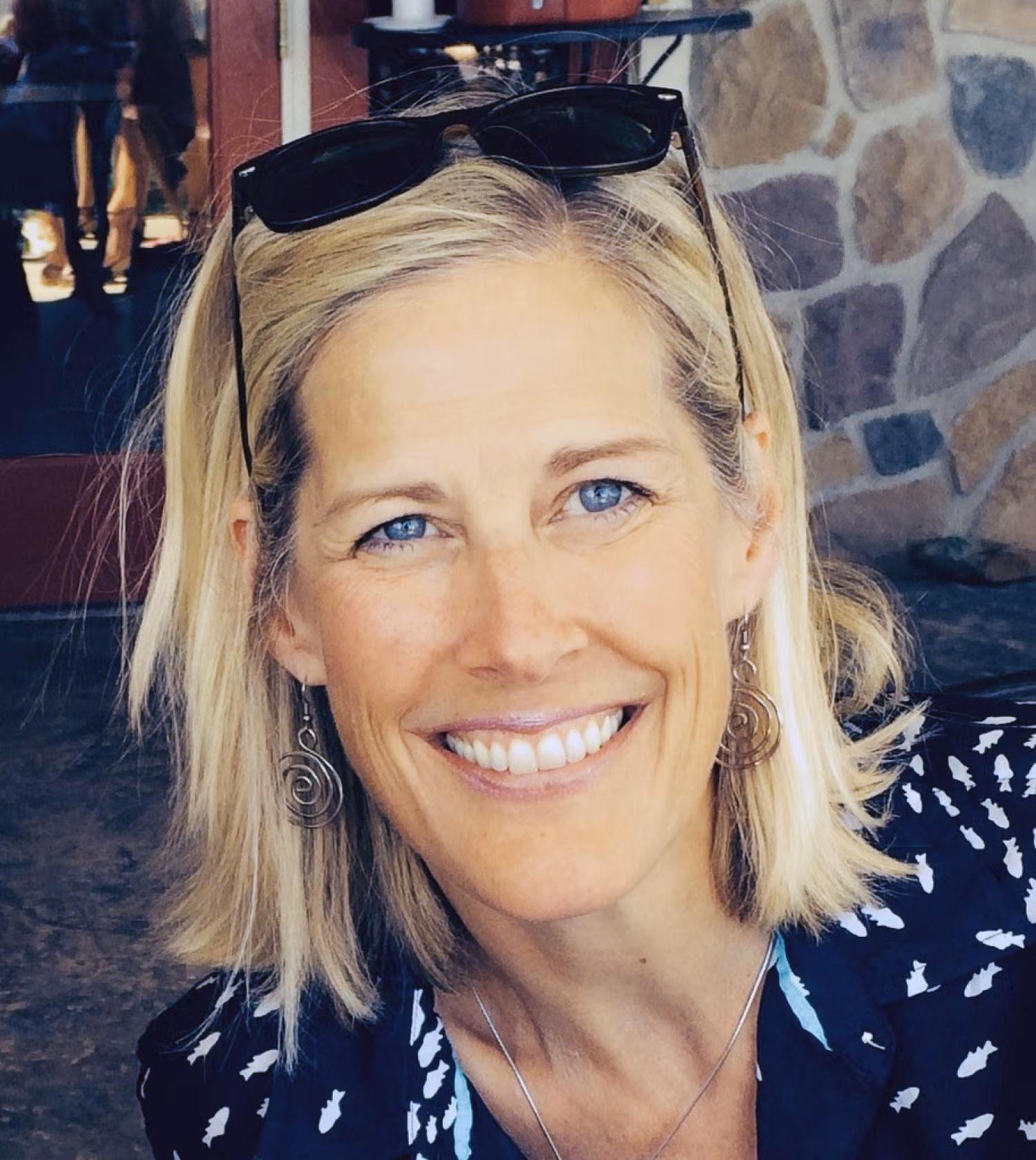 headshot of Teresa Nugent