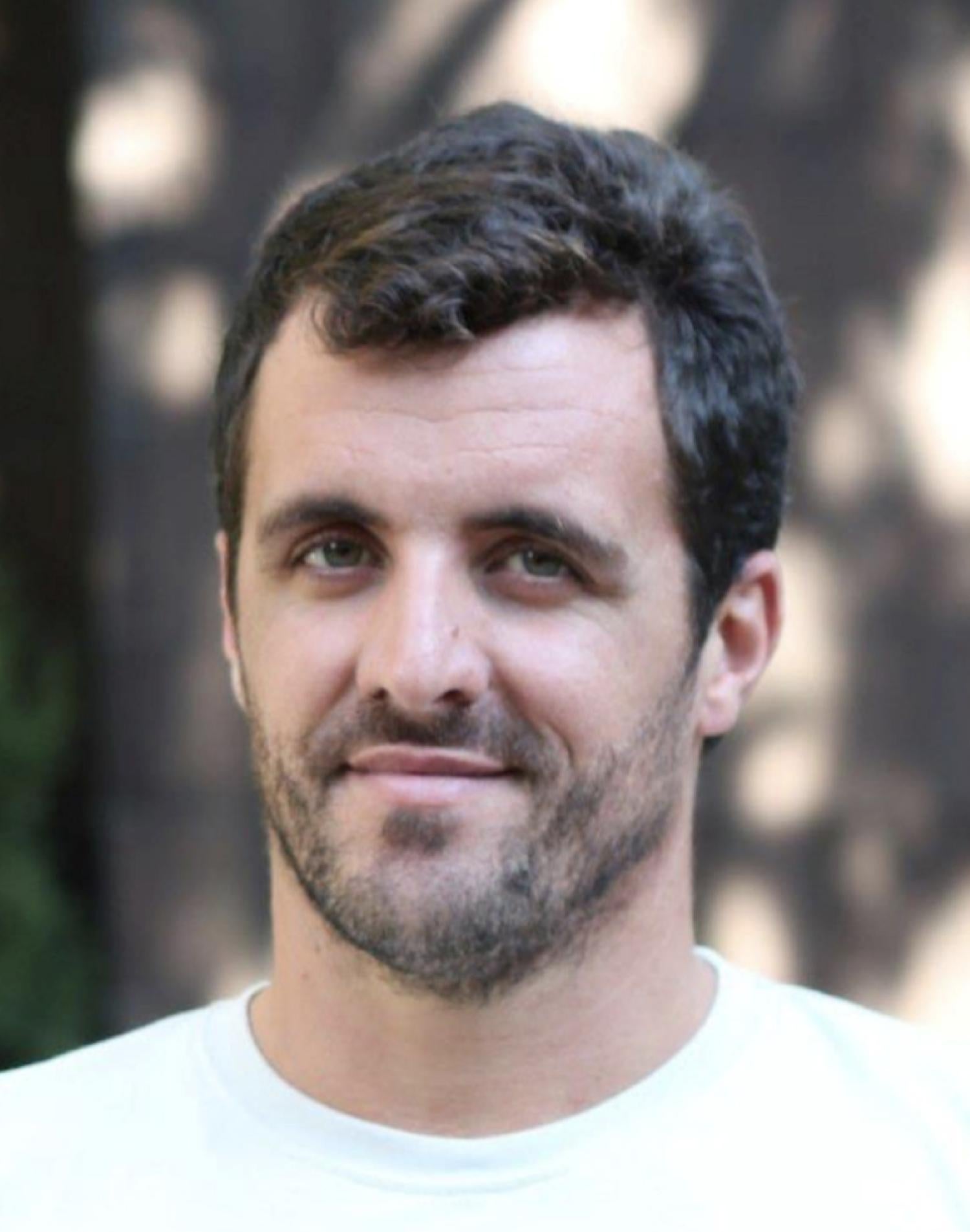 headshot of Pedro DiNezio