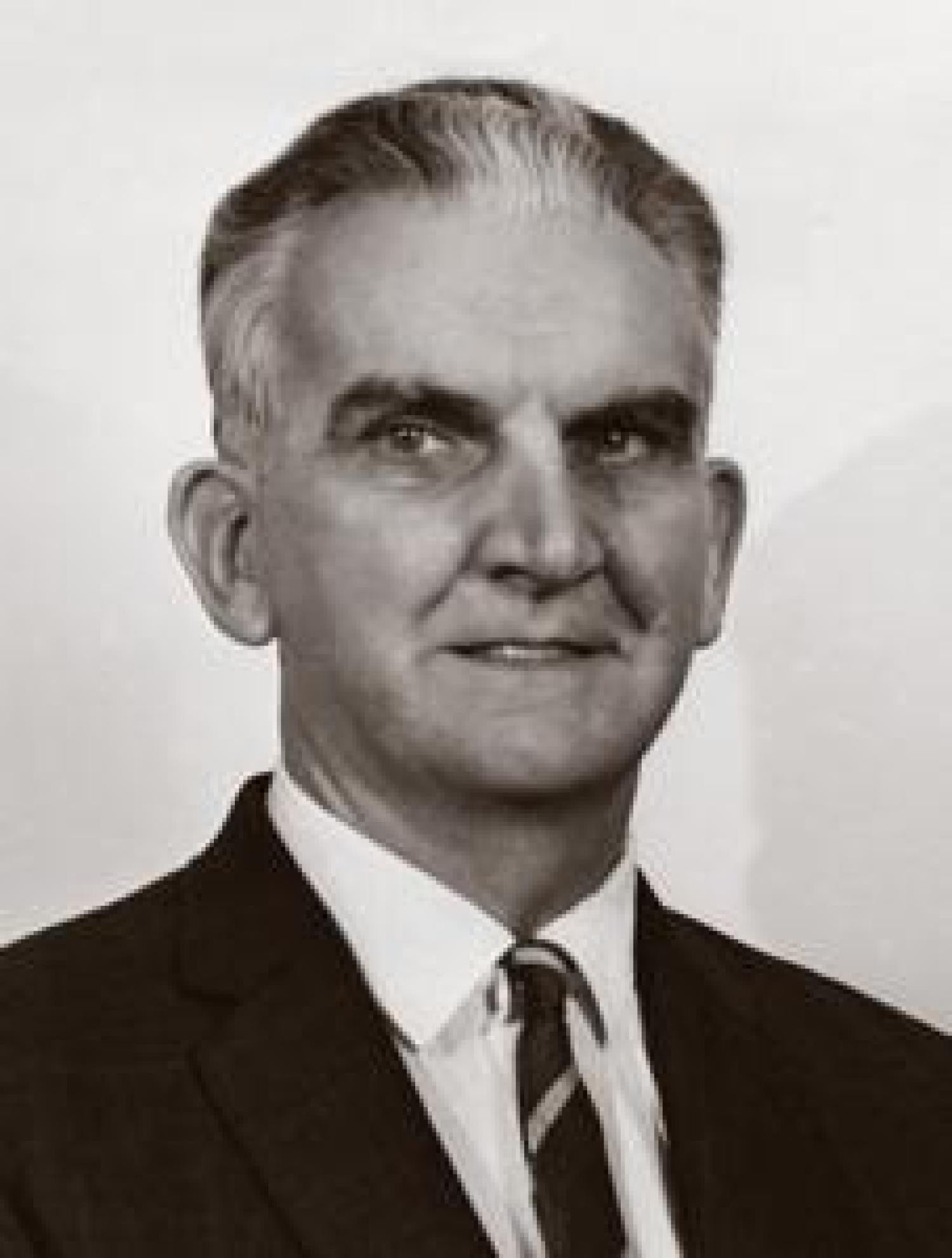 portrait of Kenneth Boulding