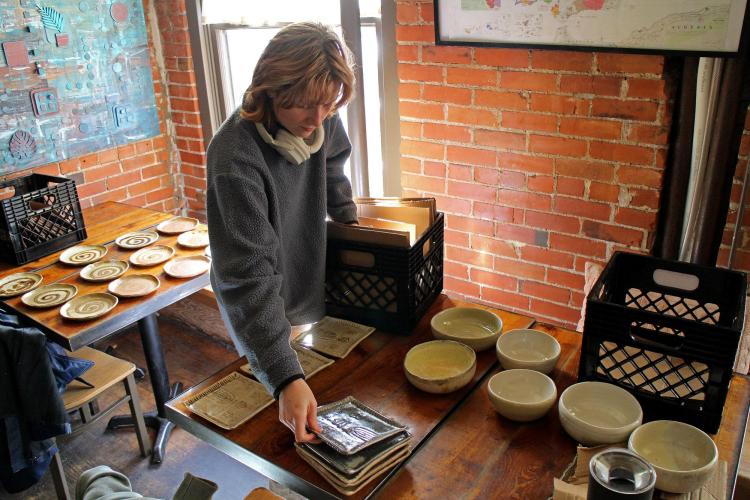 Katie Sieker packing plates