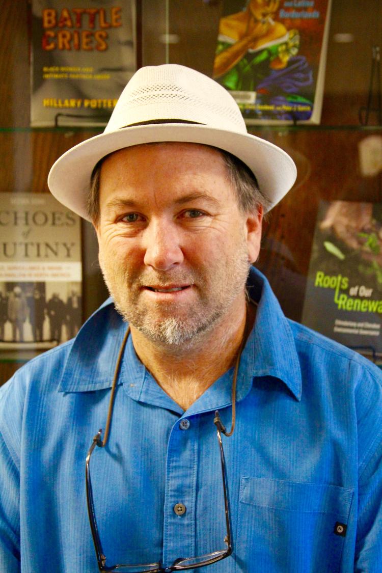 Arturo Aldama