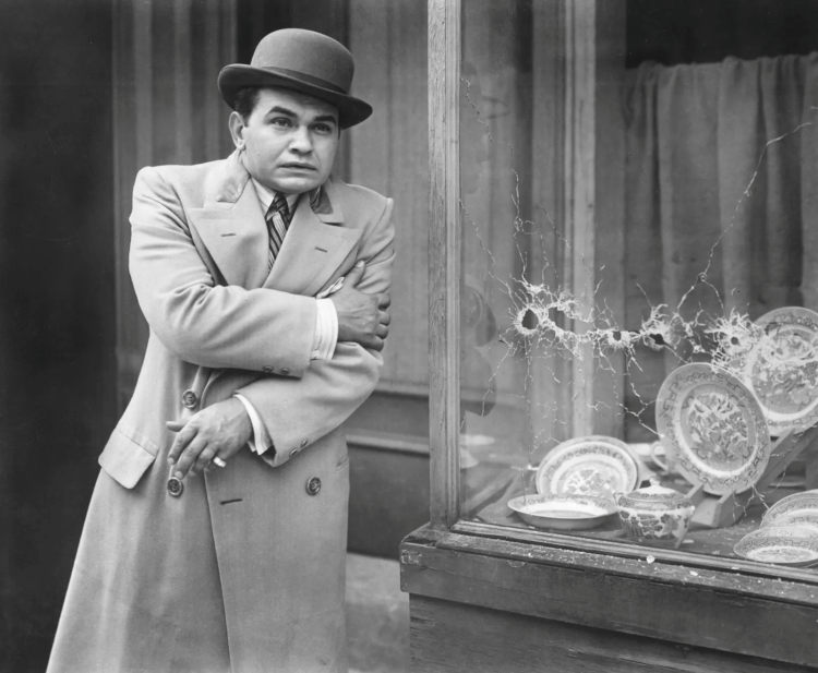 Still from film Little Caesar