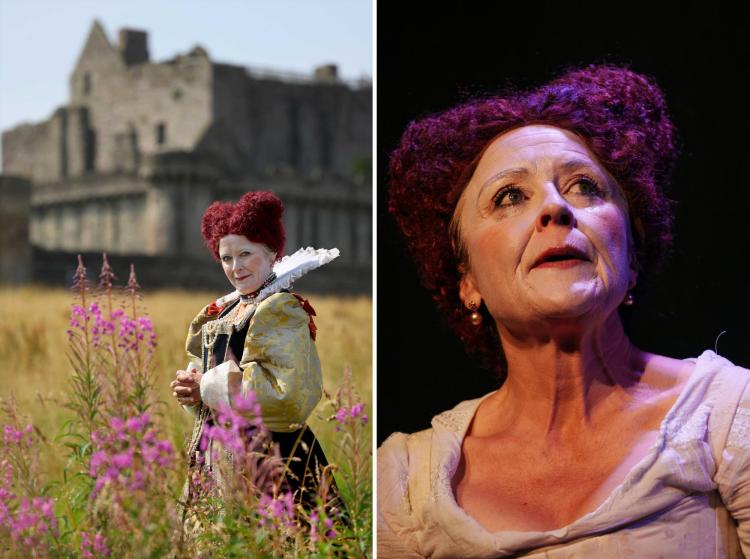 Tamara Meneghini as Elizabeth I