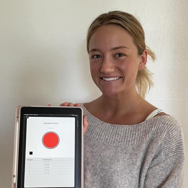 elsy meis and her red button user testing interface on an ipad