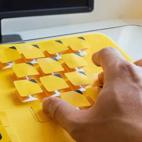 example of human-computer interaction with paper circuits