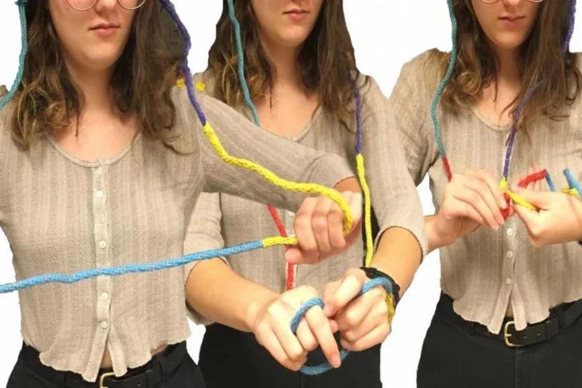 string figuring thumbnail