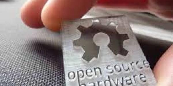 Open Source hardware pendant