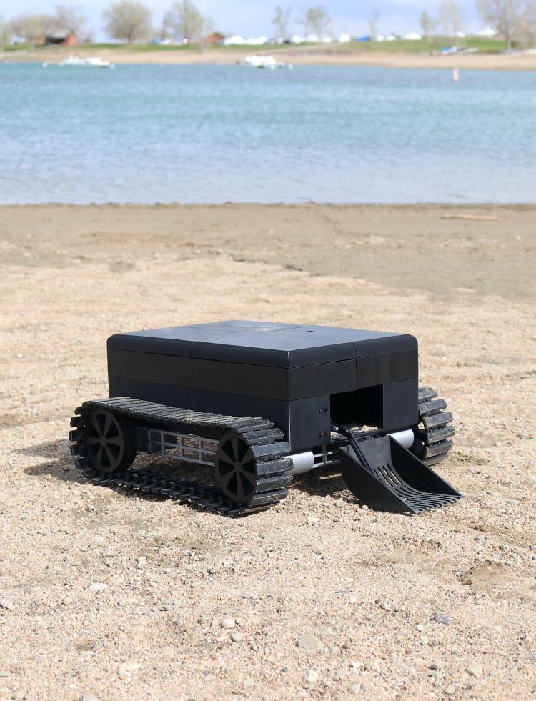 Seaside Sweeper on the beach next to Boulder Reservoir