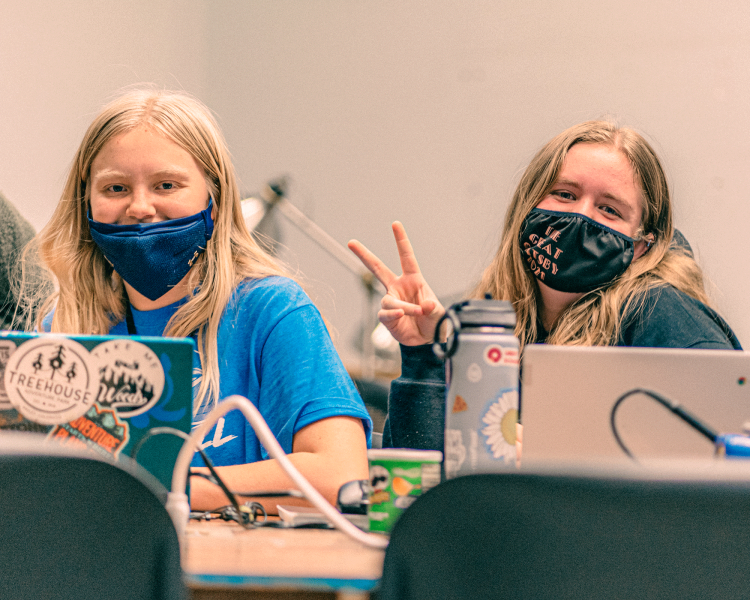 two participants in the high-school-girl focused T9hacks event