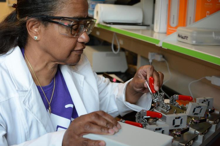 Auguste uses a Markes Micro-chamber to extract volatile organic compounds from a sample.