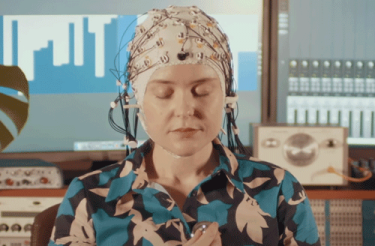 grace leslie wearing eeg electrode cap
