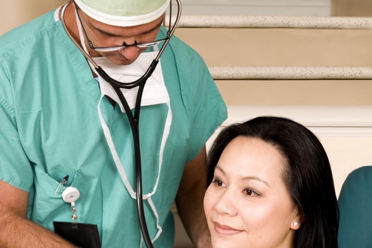 Doctor doing an exam