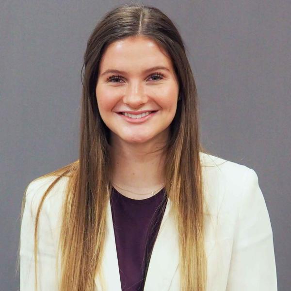 Tess Johnson, Accounting