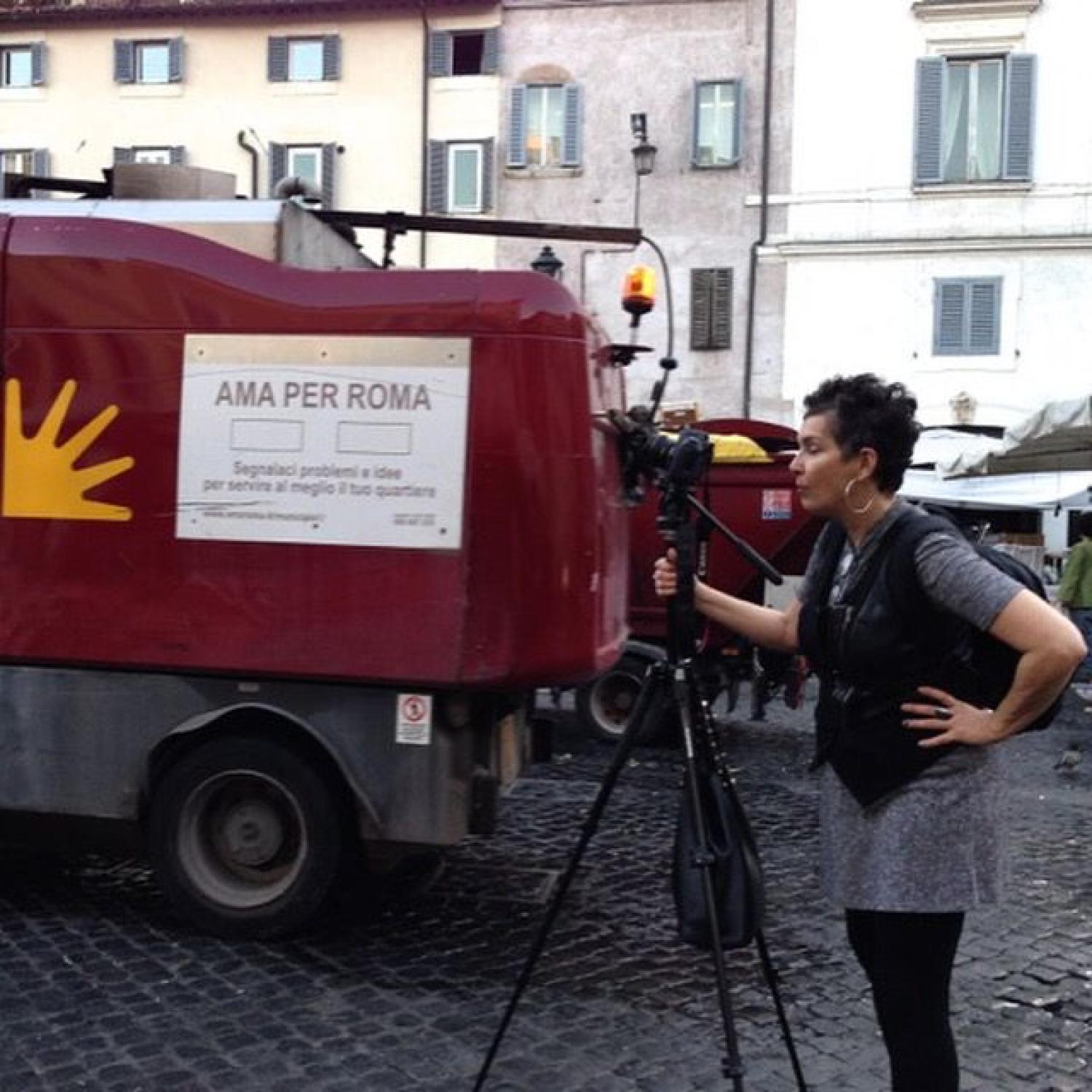Jeanne Liotta-shoot roma