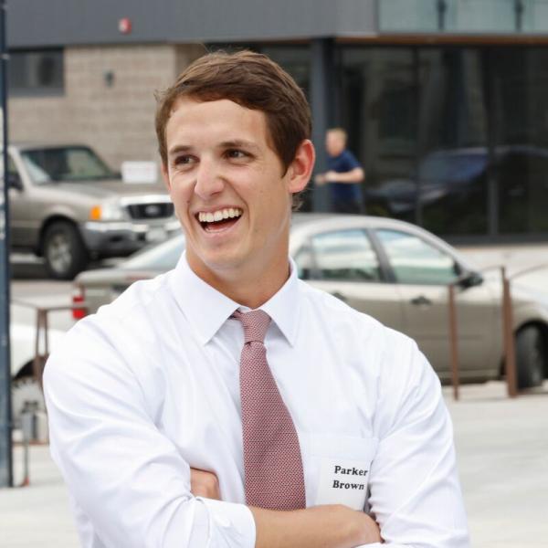2015 Spring Young Alumni Happy Hour and Tours