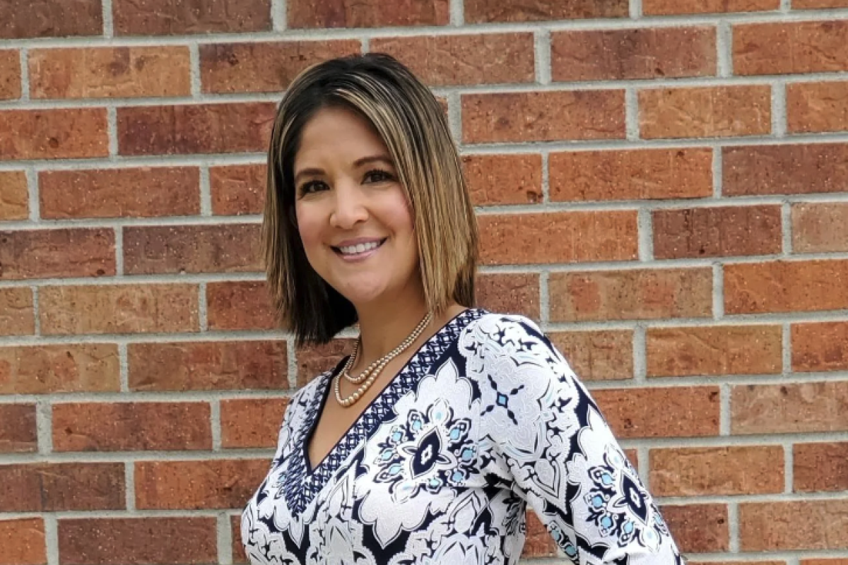 Jamie Lujan ’05 Founder, Saluzo Business Solutions