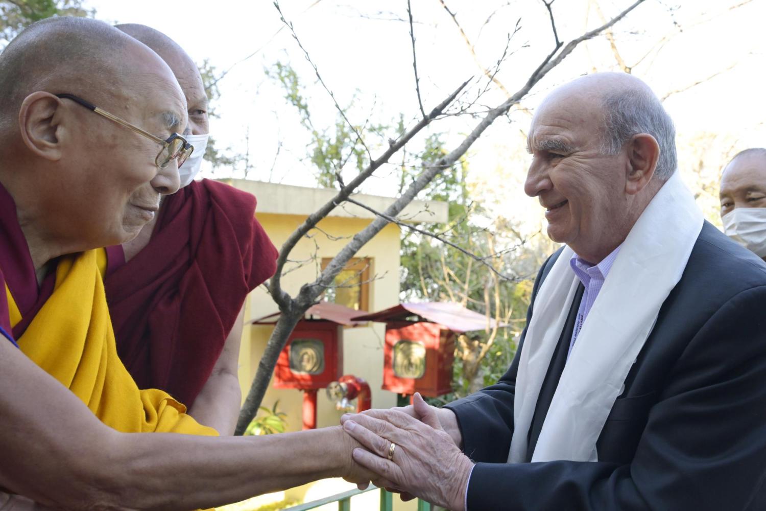 Outgoing CU Chancellor DiStefano meets the Dalai Lama