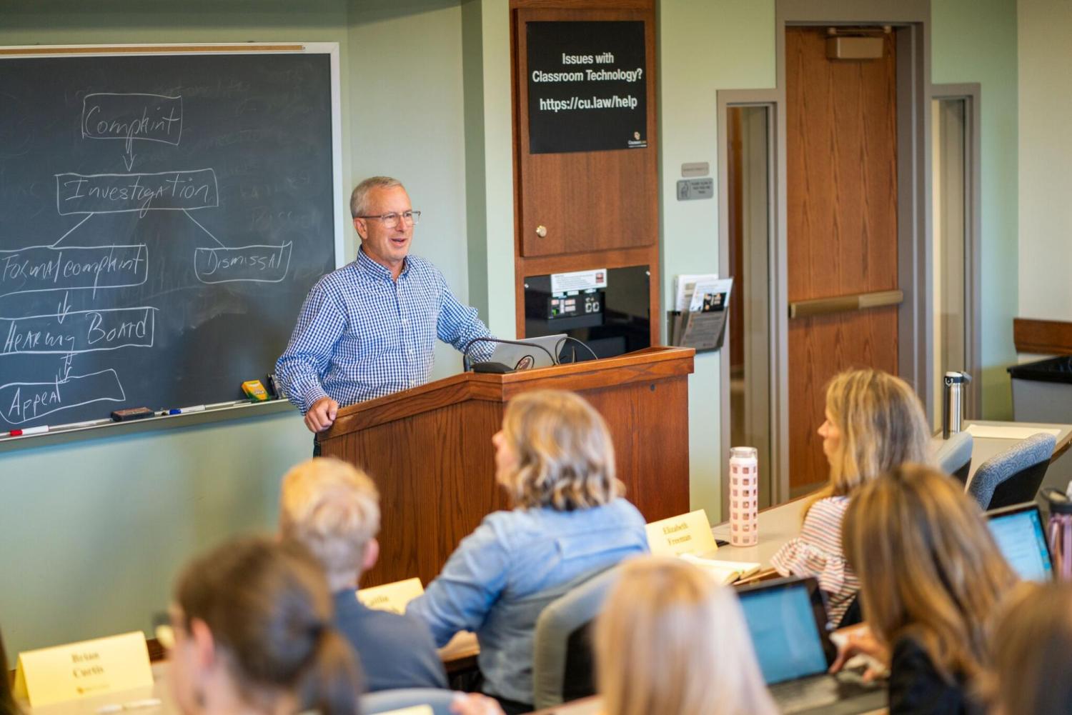Pete Dignan teaches the Certificate in Corporate Social Responsibility (CSR) Class
