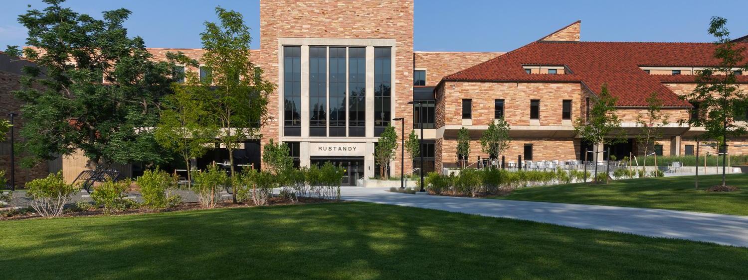 Exterior image of the Rustandy Building at Leeds School of Business