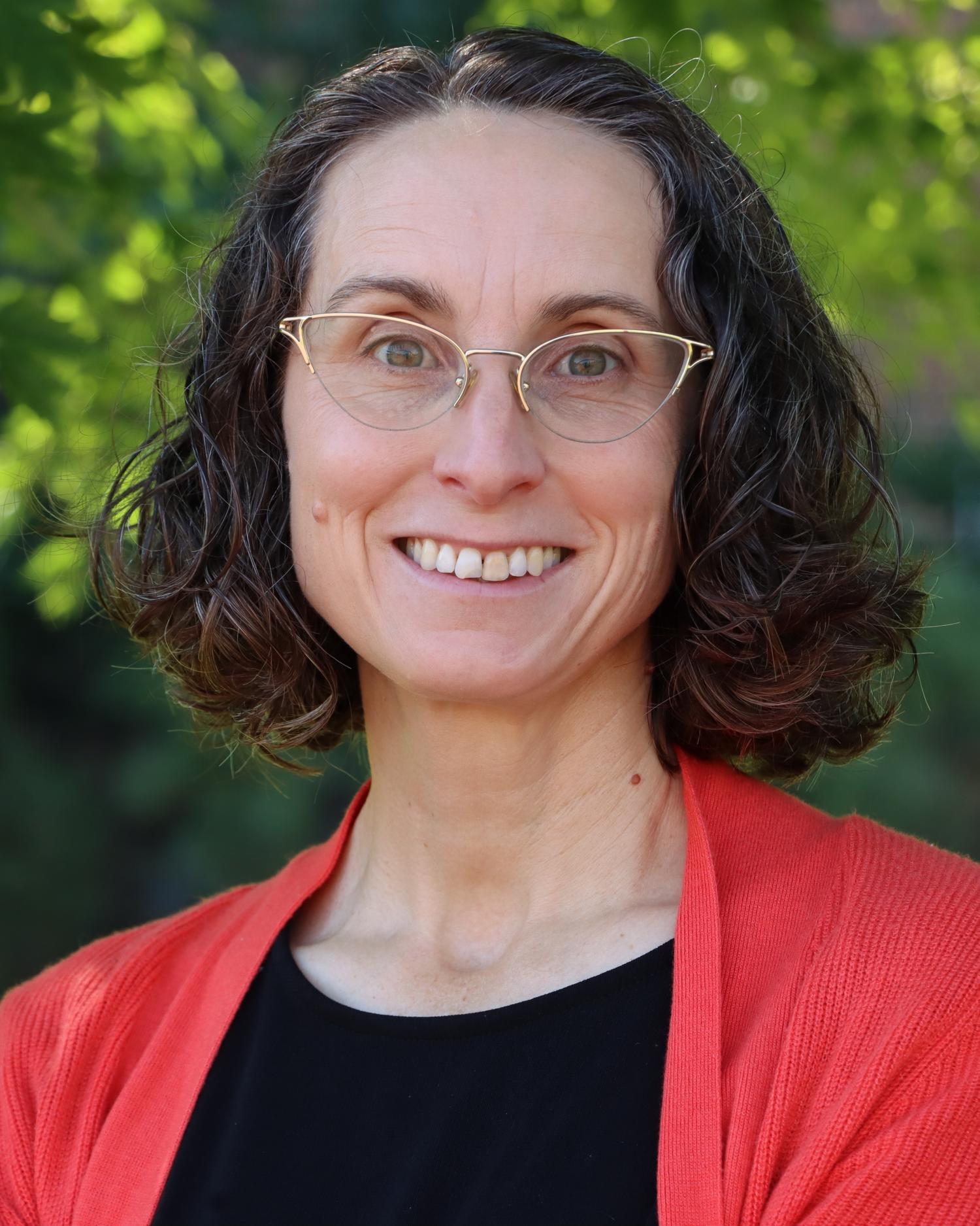 Photo of Hilary Smith