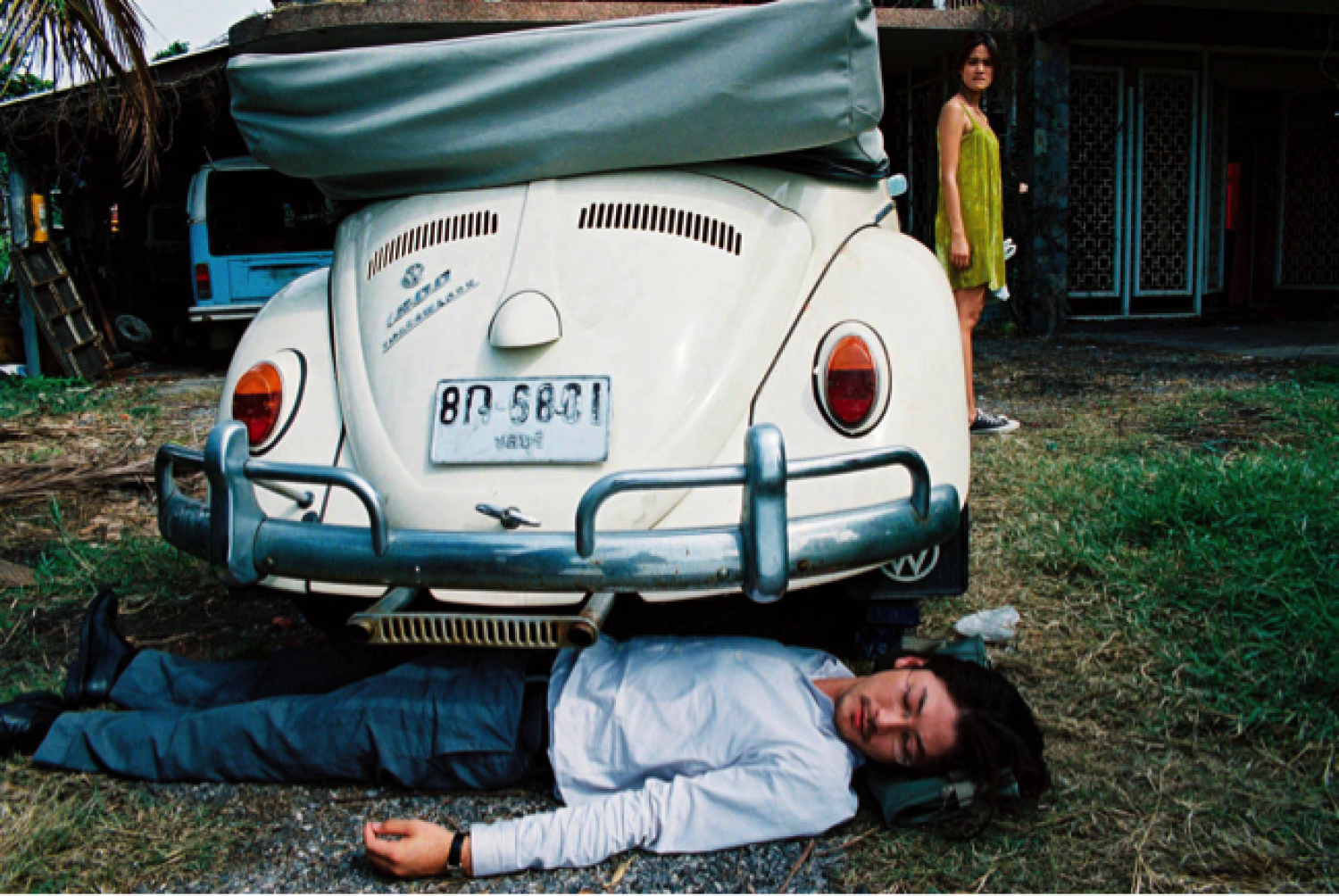 Scene from Last Life in the Universe (2003)