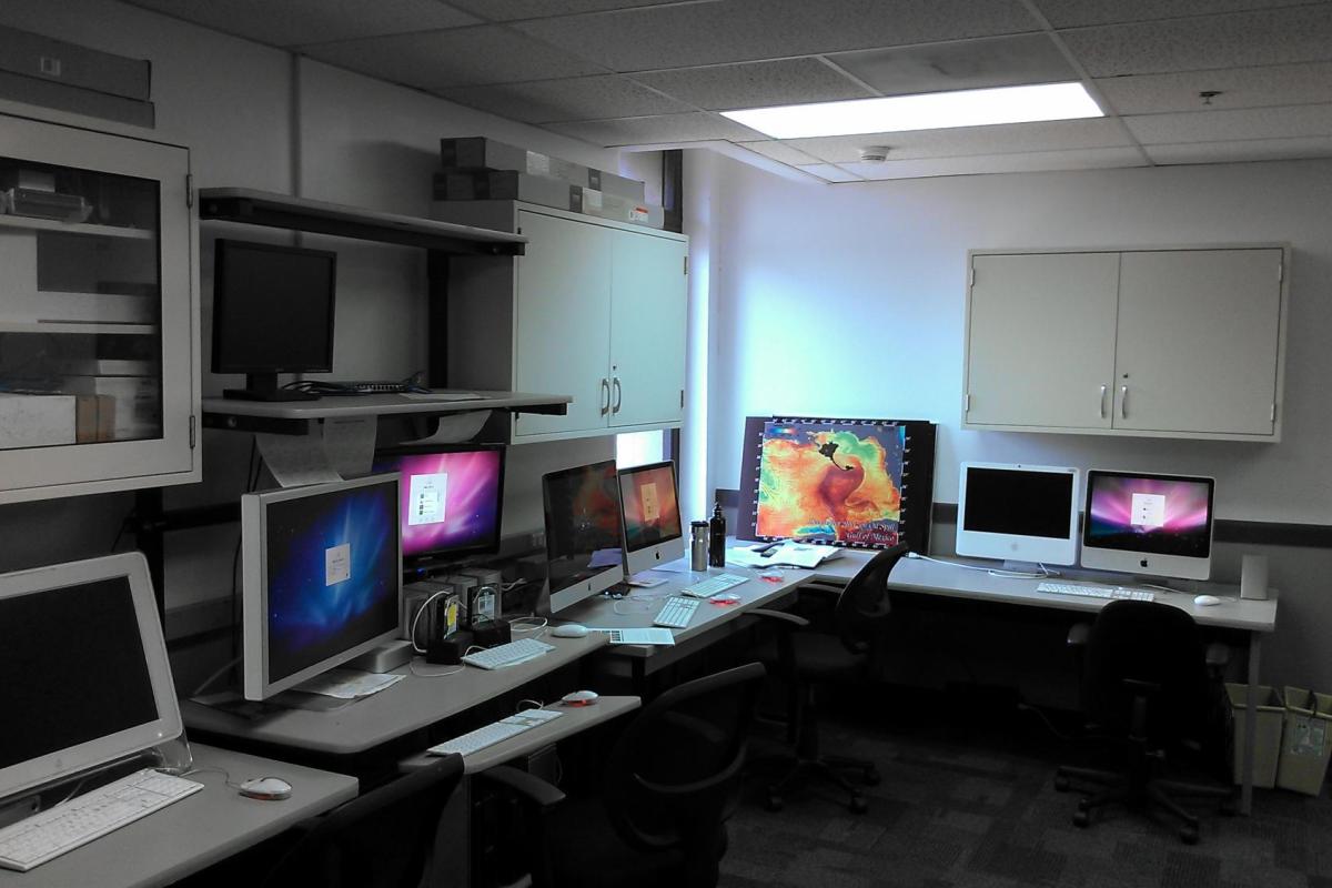 Near Real-Time and Historical Ocean Altimeter Data Archive