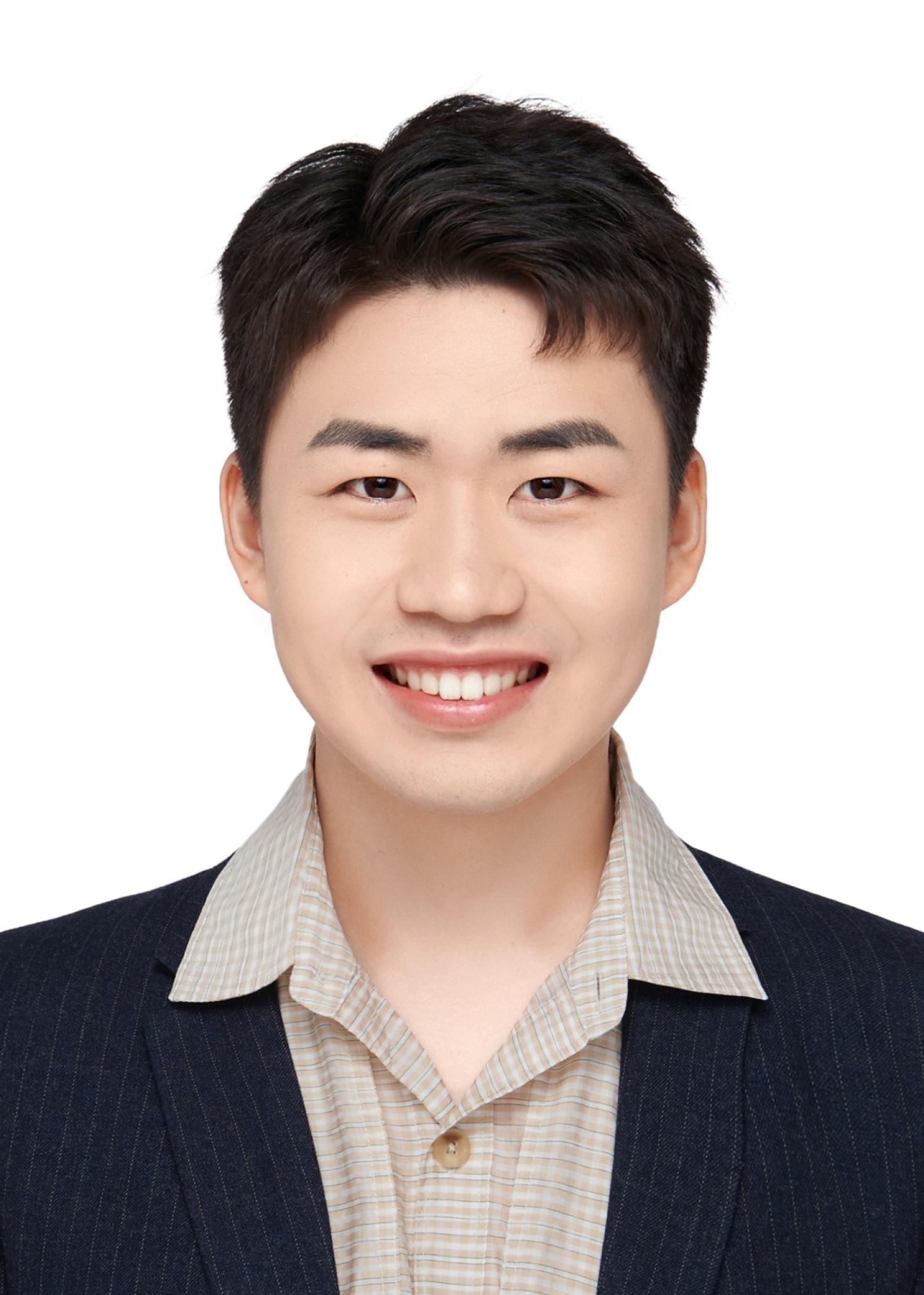 Portrait of Jihong Huang