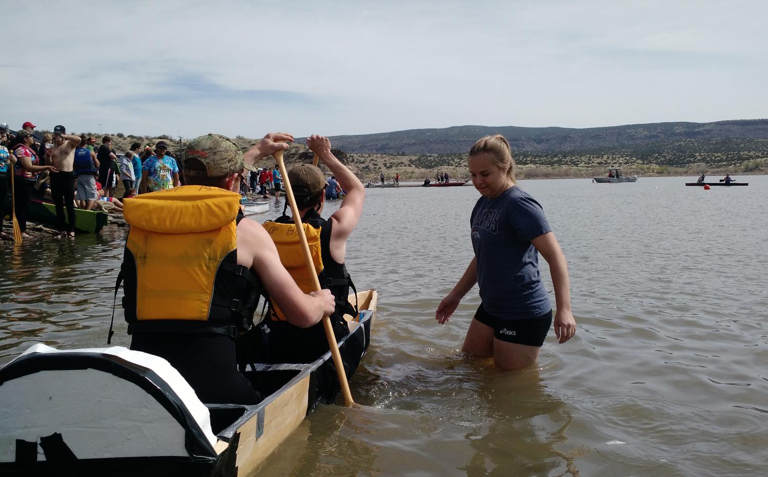 Students paddle the CU-Boulder concrete canoe