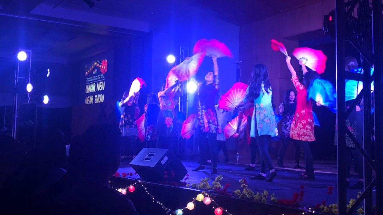 2019 Lunar New Year Show - Vietnamese Student Association