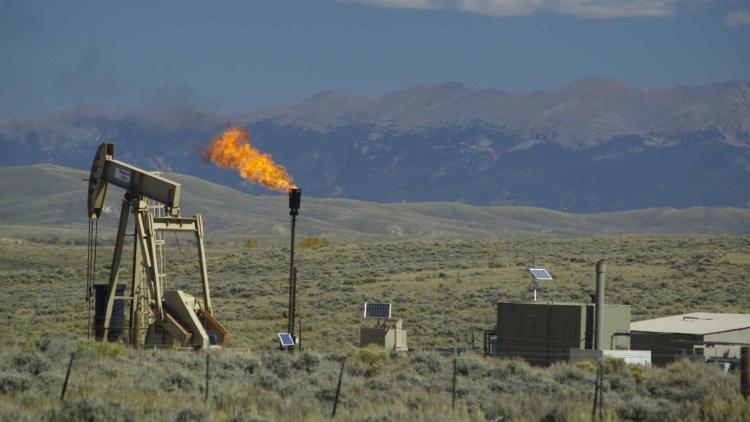 In the Rural West: More Oil, More Gas, More Ozone