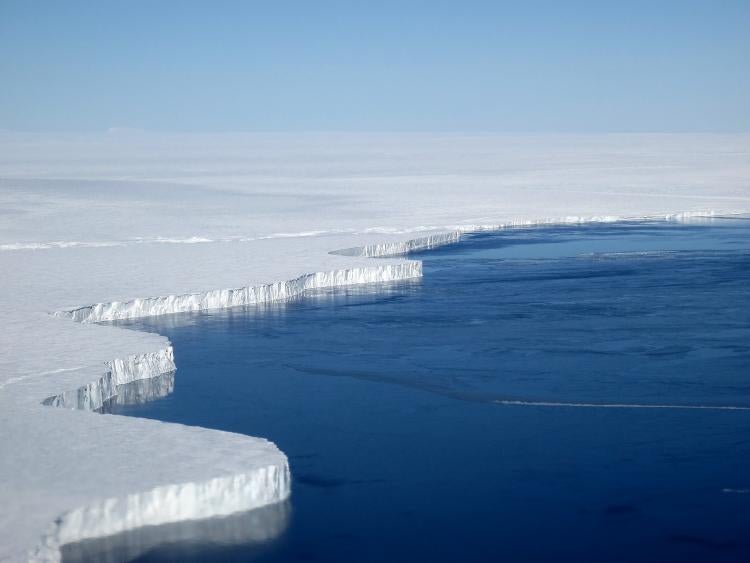 Ocean warming threatens stability of Antarctic ice shelves by carving ‘upside-down rivers’ into their undersides by Tom Yulsman | ImaGeo, Discover Magazine