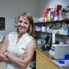 Cinnamon Bidwell in lab