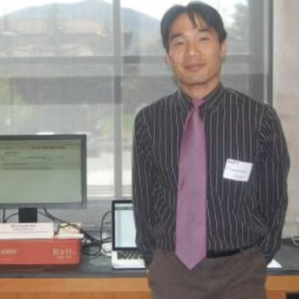 Kim M.