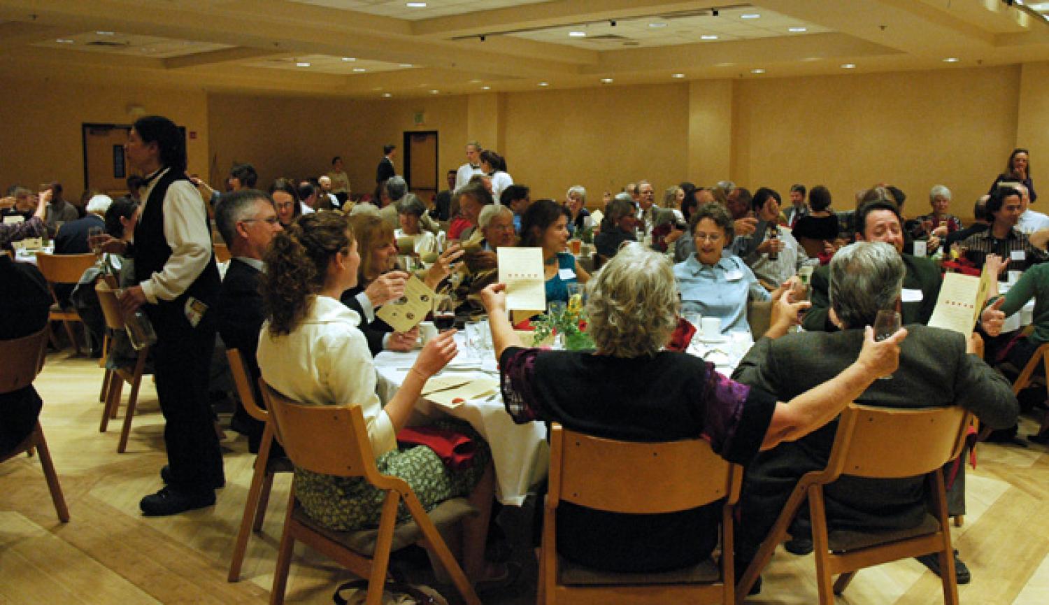 photo of reception at 2008 Writing Awards Banquet