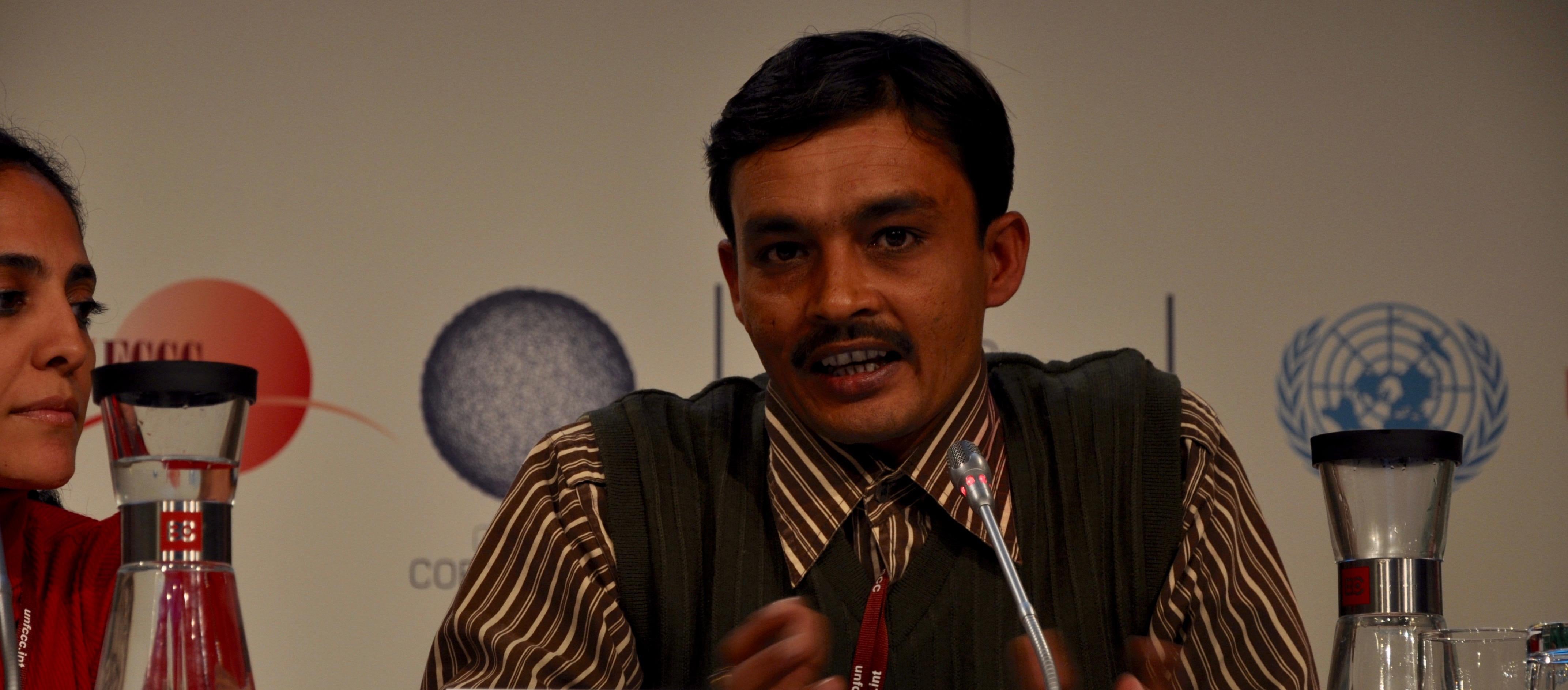 Jaiprakash Choudhry speaks on behalf of waste picker rights at a UN press conference in Copenhagen