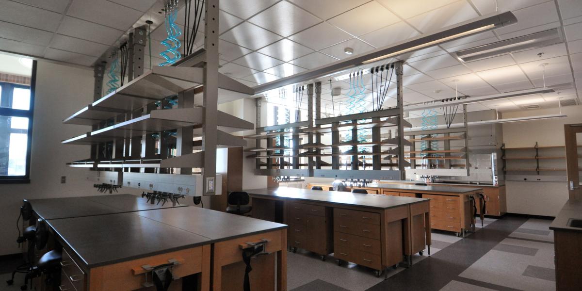 Empty Lab