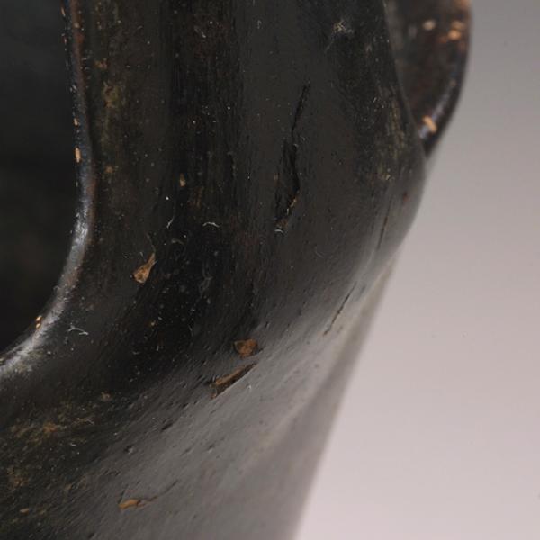 upper handle attachment, detail